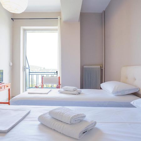 Hotel Korfos - Ξενοδοχείο Κόρφος Renovated エクステリア 写真