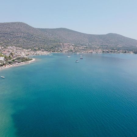 Hotel Korfos - Ξενοδοχείο Κόρφος Renovated エクステリア 写真