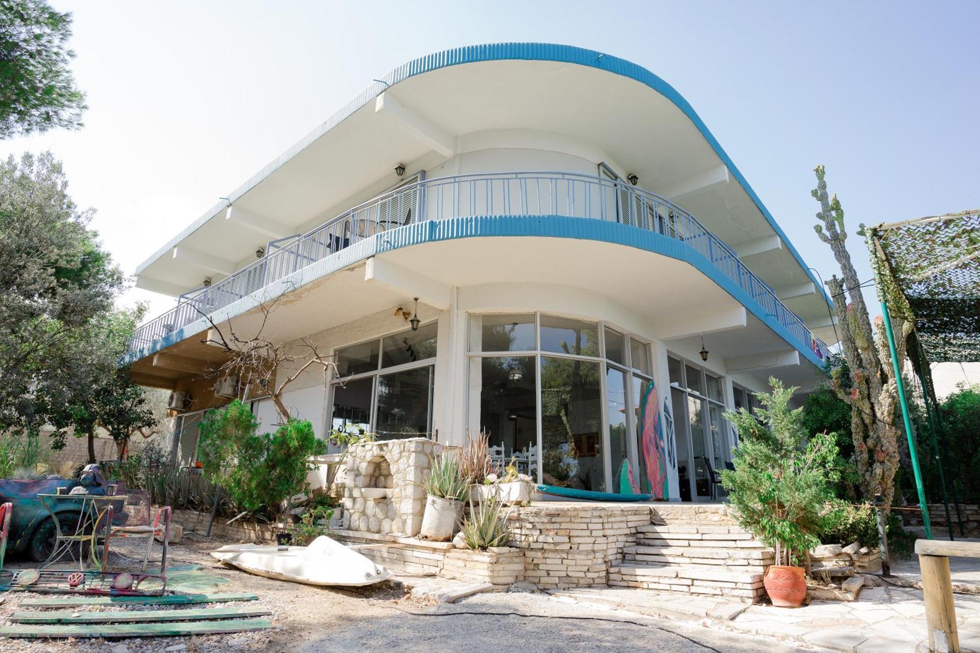 Hotel Korfos - Ξενοδοχείο Κόρφος Renovated エクステリア 写真